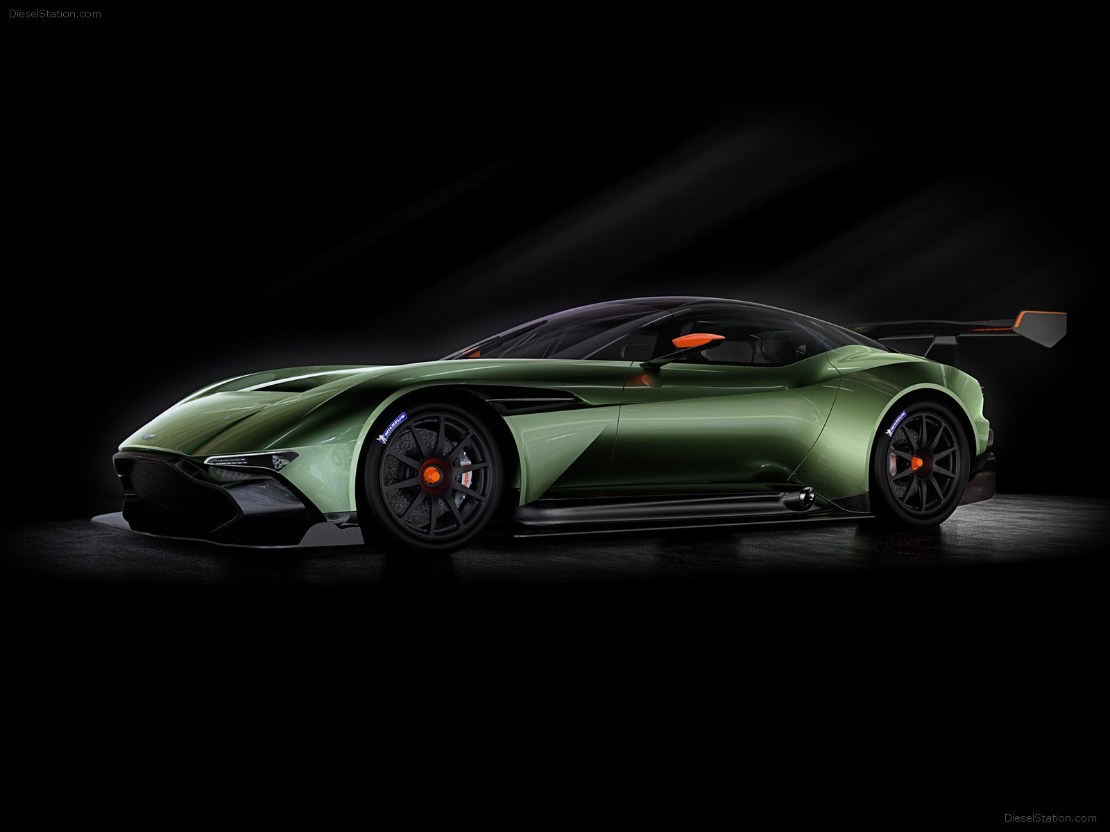 Aston Martin Vulcan 2016